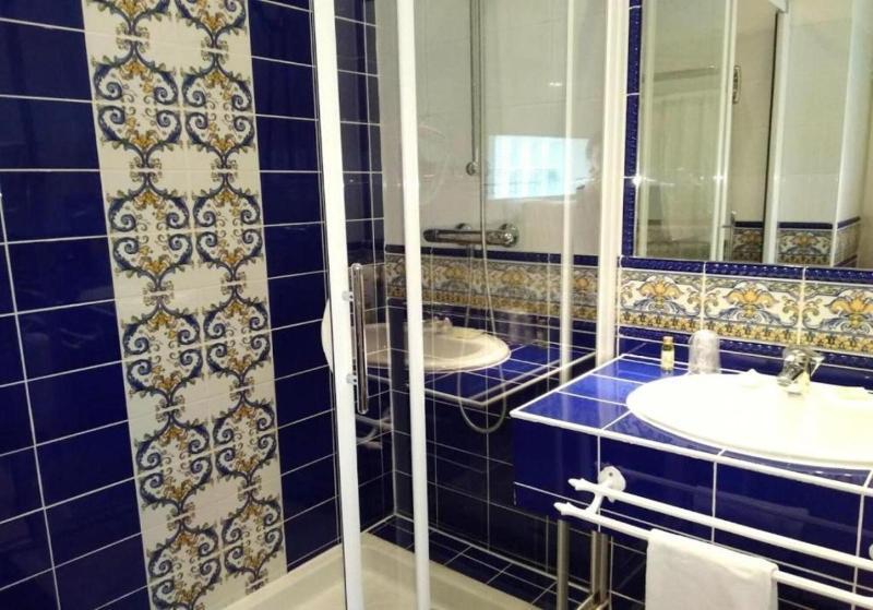 Hotel Villa Des Anges Гримо Экстерьер фото