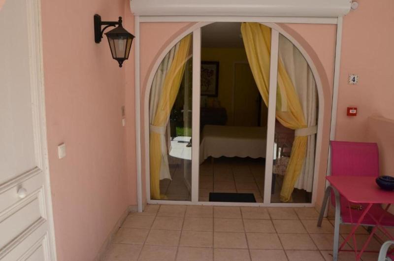 Hotel Villa Des Anges Гримо Экстерьер фото