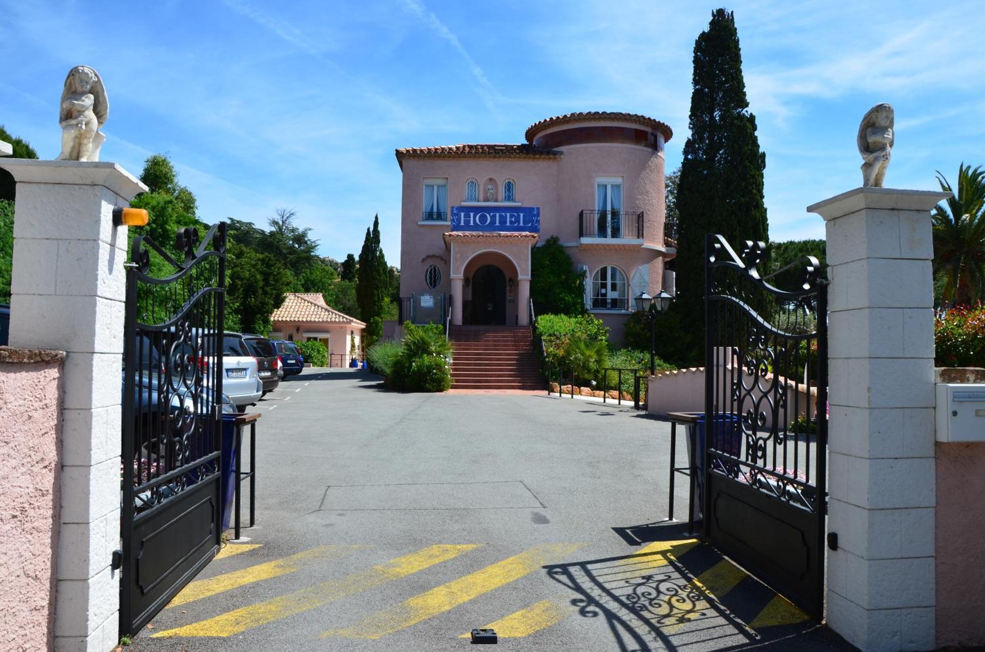 Hotel Villa Des Anges Гримо Экстерьер фото